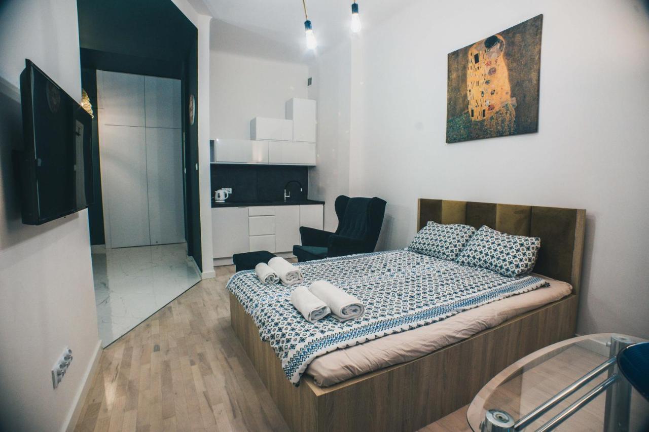 Yourapart Starowka Z Jacuzzi Leilighet